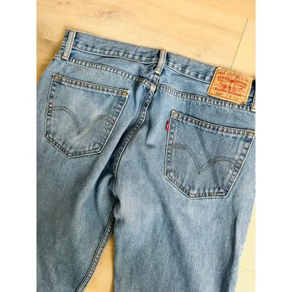 Levi's 505 Denim Jeans Size Waist 35 Classic Loose Fit Baggy Medium Wash - Picture 13 of 14